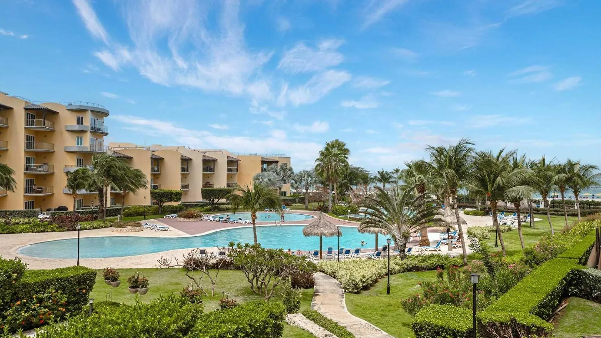 Beachfront - Sapphire Vista 3Br Condo - A247 Palm Beach Holiday home